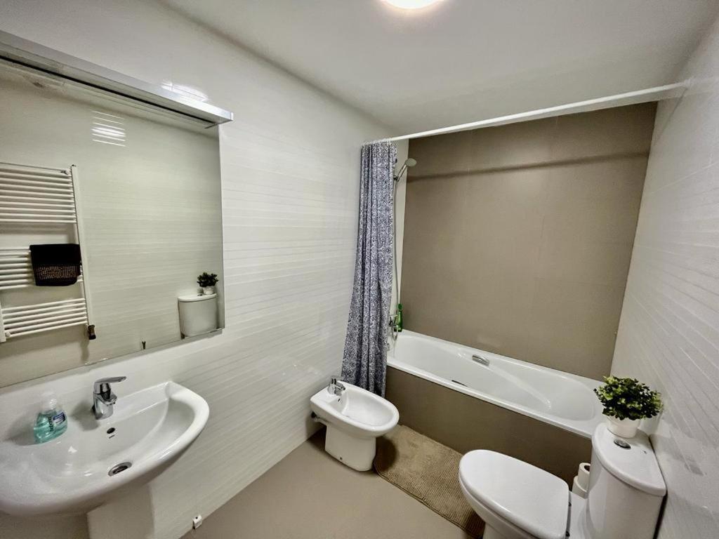 Atuaire Home Cordon 2 Centro Historico Parking Incluido Burgo Buitenkant foto