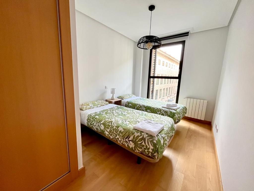 Atuaire Home Cordon 2 Centro Historico Parking Incluido Burgo Buitenkant foto